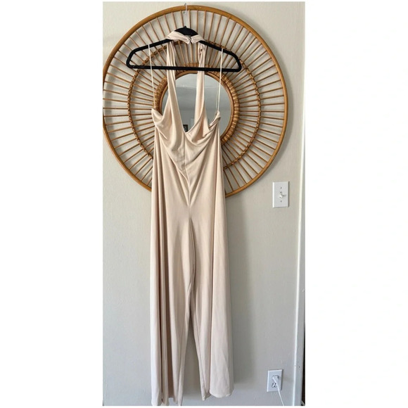 Free People Beige Open Back One Piece Jumpsuit Size L boho wide leg - Picture 1 of 7